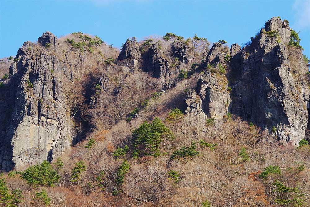 霊山へ行く 自然生活館